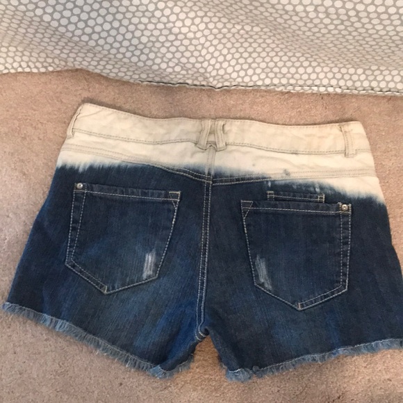 jean shorts - Picture 2 of 3